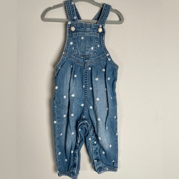 ✨ 2 for $20✨ 
EUC Baby Gap 100% organic cotton denim overalls size 12-18 Mos - Picture 3 of 6
